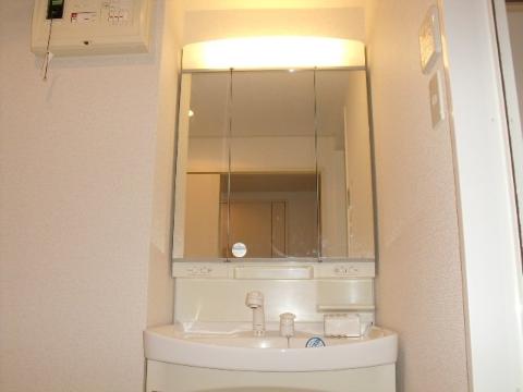 洗面設備　洗髪洗面化粧台