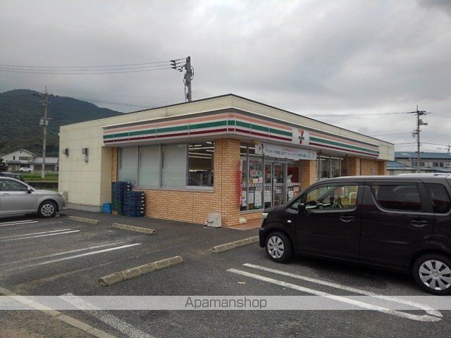 コンビニ　セブンイレブン三豊豊中町店（コンビニ）まで1200m