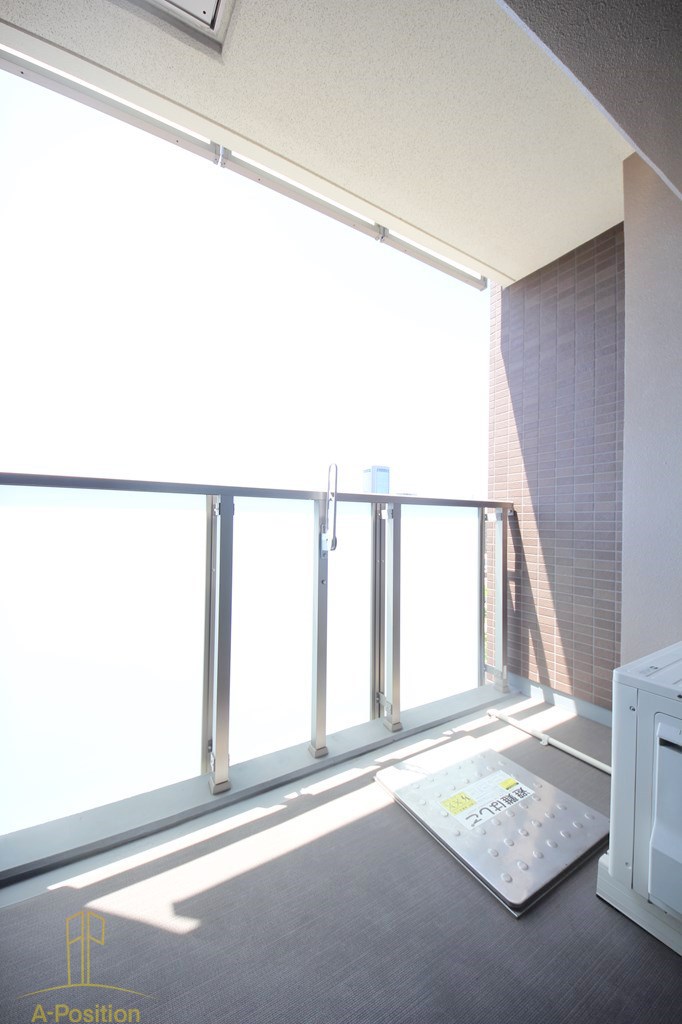 バルコニー　レジュールアッシュ大阪城北