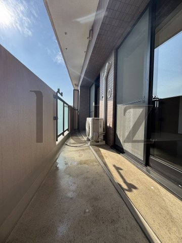 バルコニー　※クリーニング中