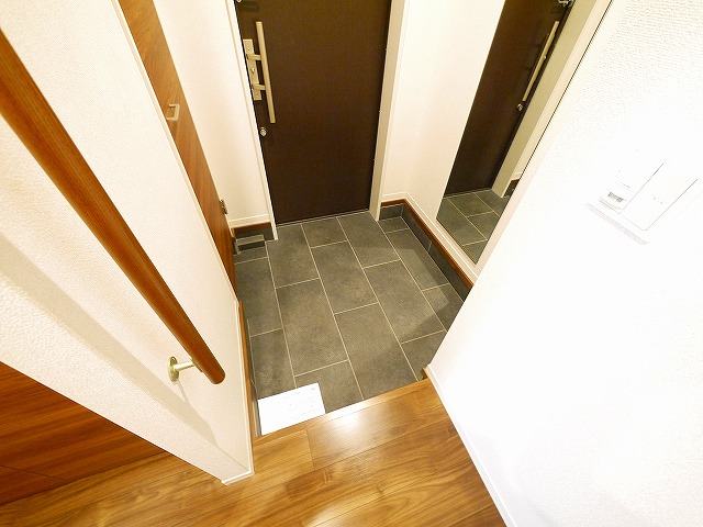 玄関　収納もある玄関です