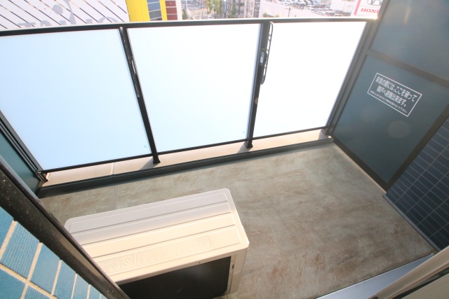 バルコニー　※別室の参考写真の為、現況優先です。