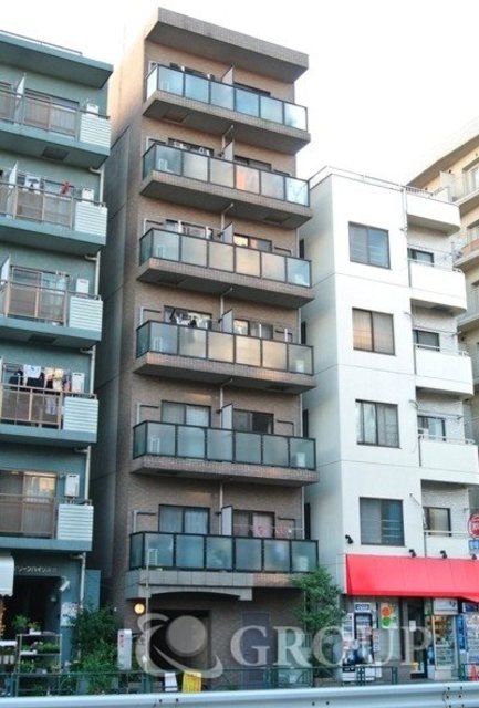 建物外観　おしゃれな外観