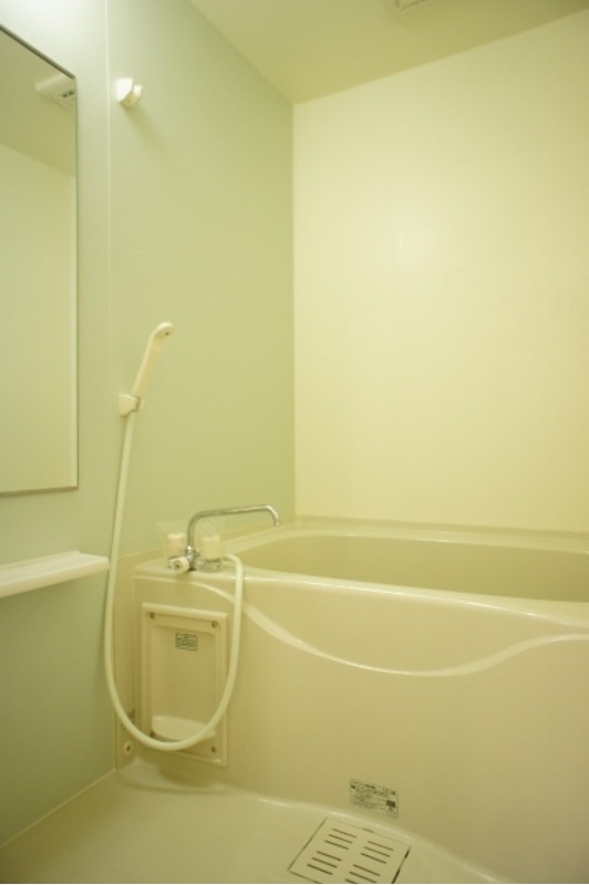 バス・シャワールーム　図面と現状に相違がある場合には現状を優先