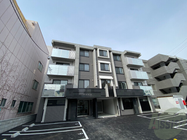 建物外観　中央区北６条西「ノヴァ桑園」
