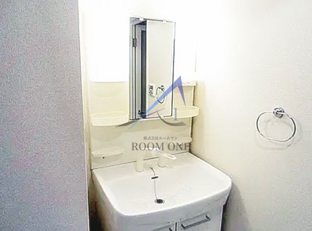 洗面設備　洗面台です。