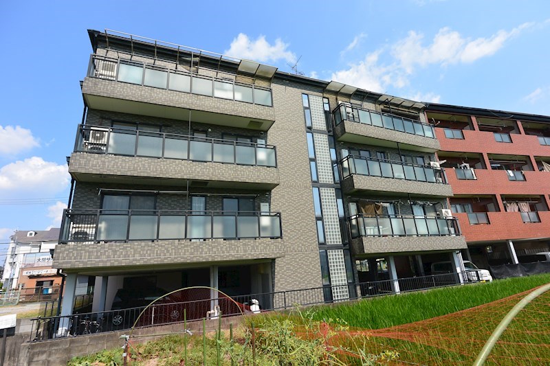 建物外観　郡津大京マンション