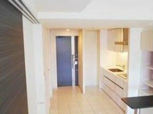 居室・リビング　☆明るい居間☆