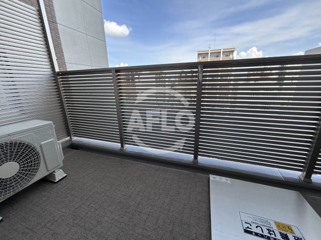 バルコニー　スプランディッド江坂III　バルコニー
