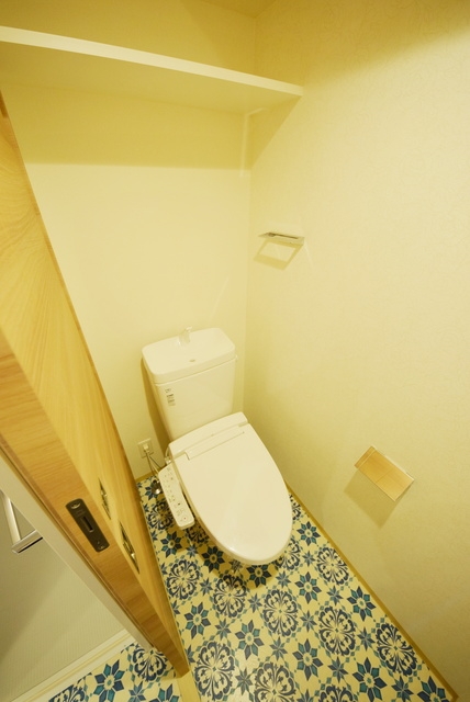 トイレ　トイレ