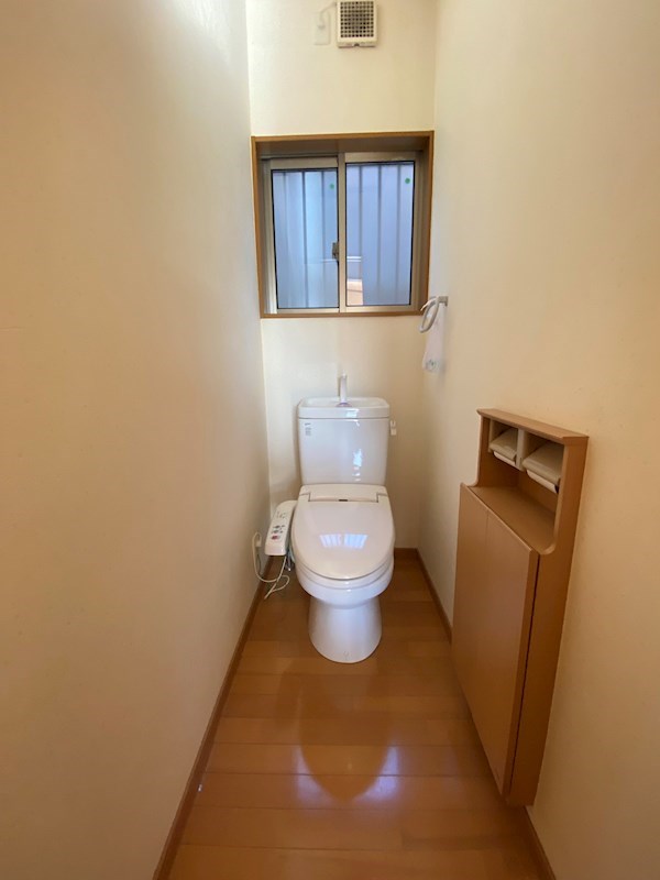 トイレ　ウォシュレット