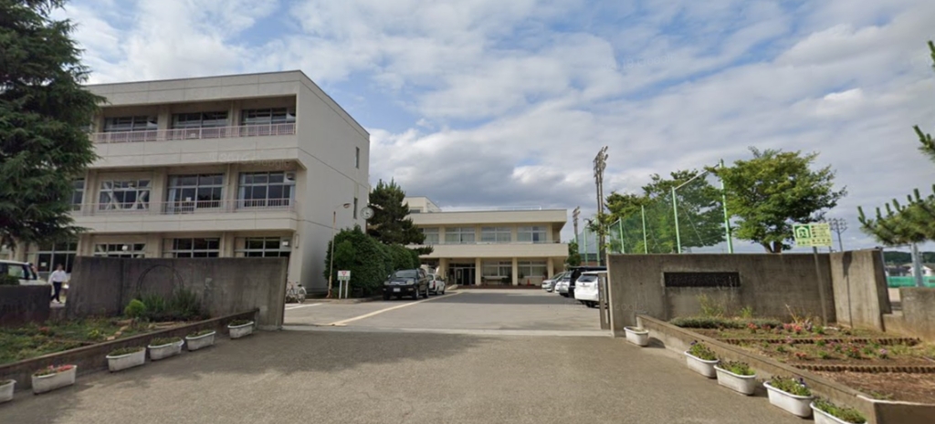 中学校　東松山市立東中学校（中学校）まで1010m