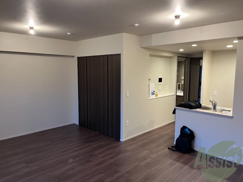 居室・リビング　広々とした２ＬＤＫ！　ゆったり使えるサイズ感がいいですね。