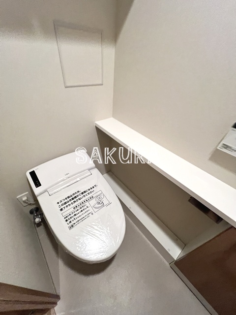 トイレ　嬉しい温水洗浄便座♪