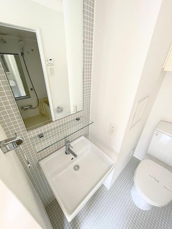 洗面設備　洗面化粧台