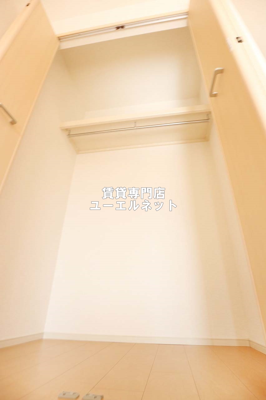 収納　クローゼット付きでお部屋もスッキリ♪