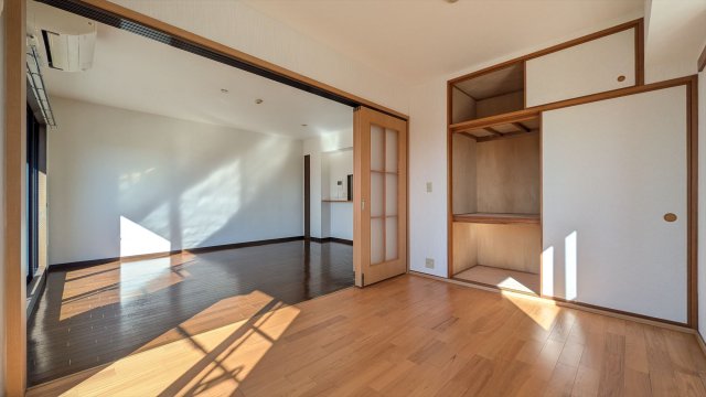 収納　洋室　 約6.1帖