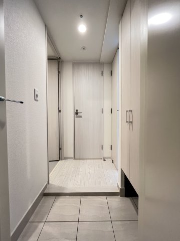 玄関　※同タイプ別部屋参照