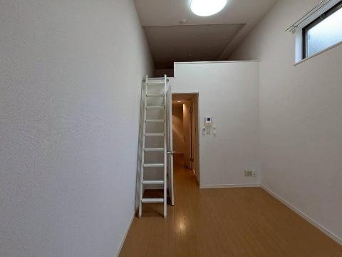 居室・リビング　リビング