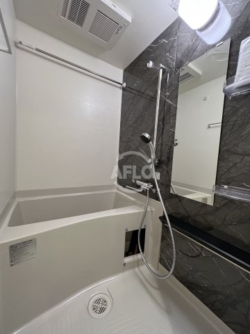 バス・シャワールーム　メルディア大正D.C　バスルーム