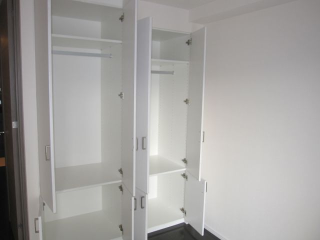 収納　クローゼット