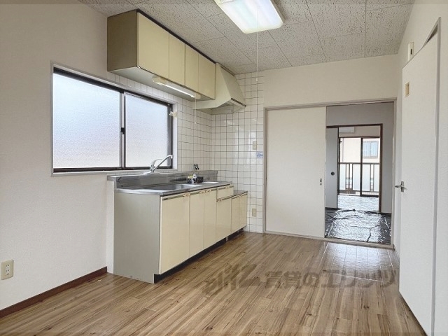 居室・リビング　洋室