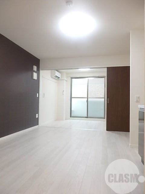 居室・リビング　広々と使えます♪