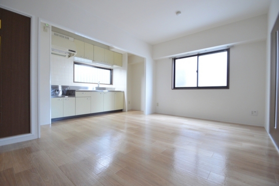 居室・リビング　広々ＬＤＫ