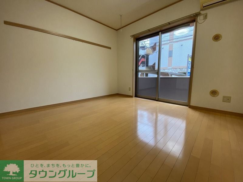 ディアコート勝田台の居間写真