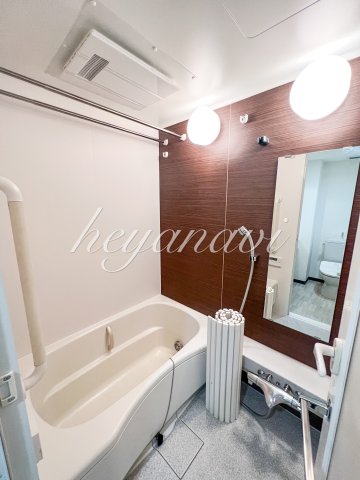バス・シャワールーム　他号室　同施工参考写真