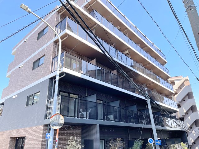 建物外観　Log yokohama-isecho