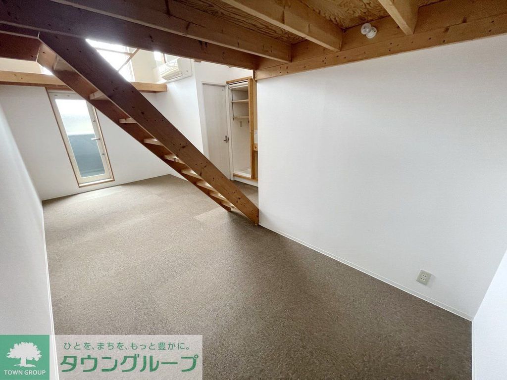 その他　同建物別号室