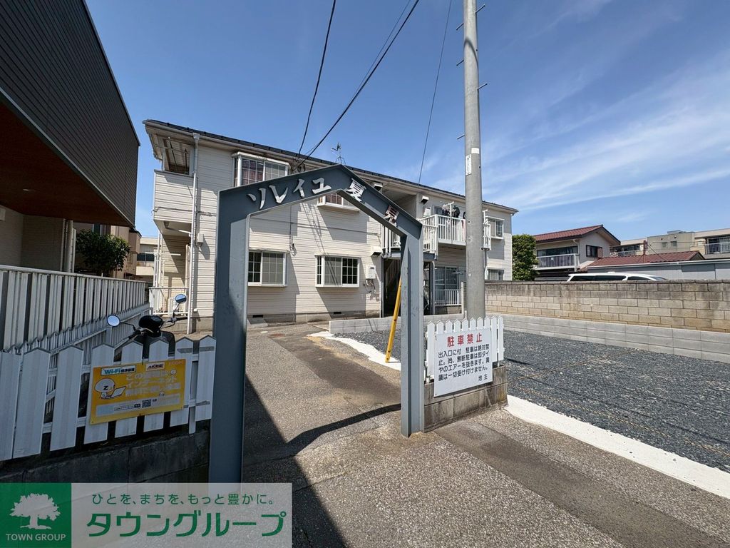 エントランス　外観