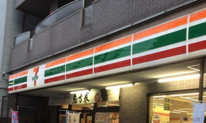 コンビニ　セブンイレブン墨田両国3丁目店（コンビニ）まで99m