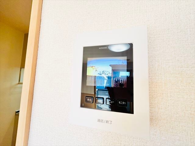 セキュリティ　同一建物内２０５号室内装写真転載
