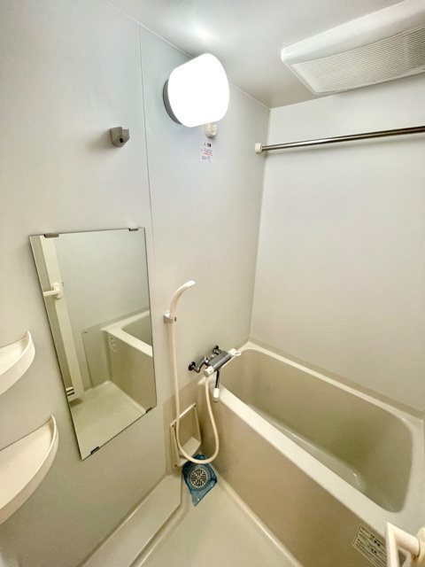 バス・シャワールーム　※別部屋参考写真