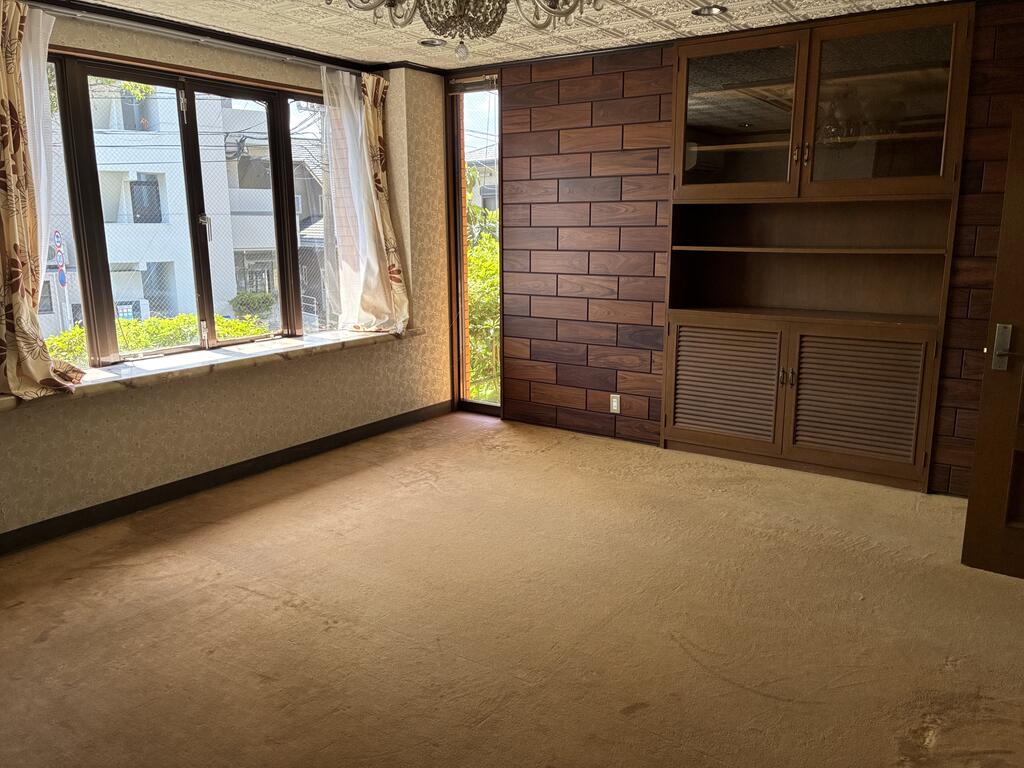 川畑ビルの居間写真