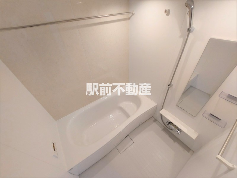 バス・シャワールーム　※類似物件の写真です。