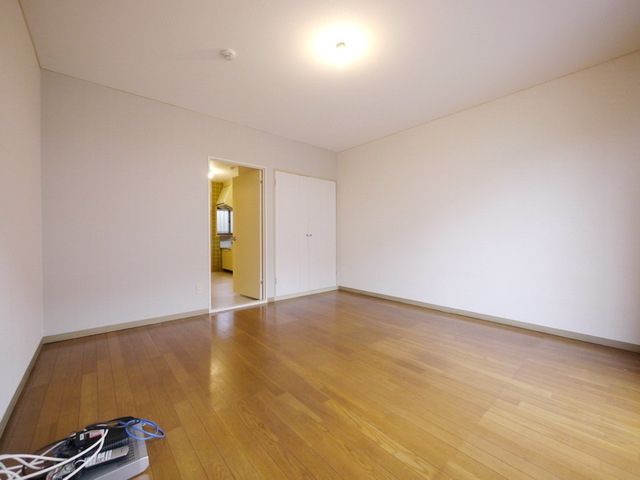 その他部屋・スペース　★つやのあるフローリング★