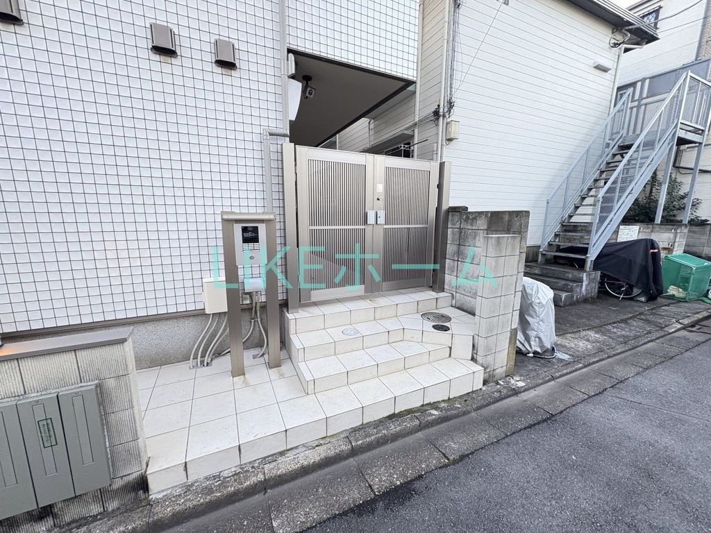 エントランス　庭