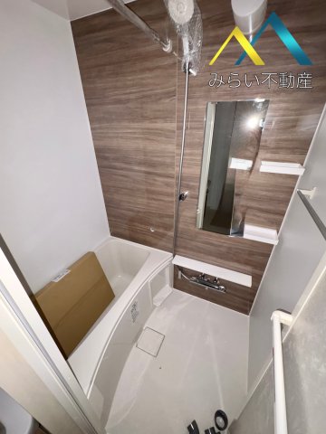 バス・シャワールーム　自社撮影写真　建築中