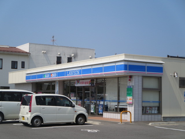 コンビニ　ローソン（コンビニ）まで764m