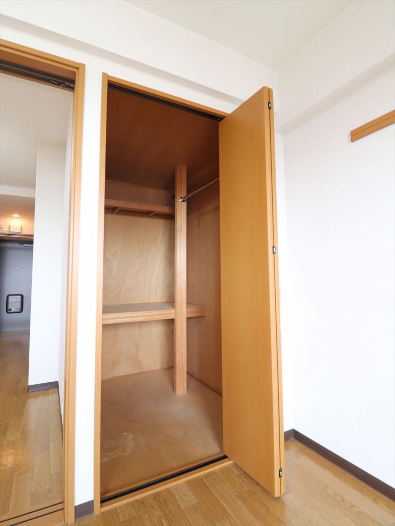 収納　クローゼット
