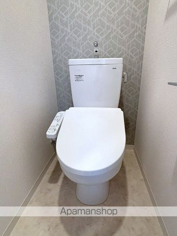 地下鉄中央線 九条駅 徒歩3分 12階建 築1年のトイレ写真
