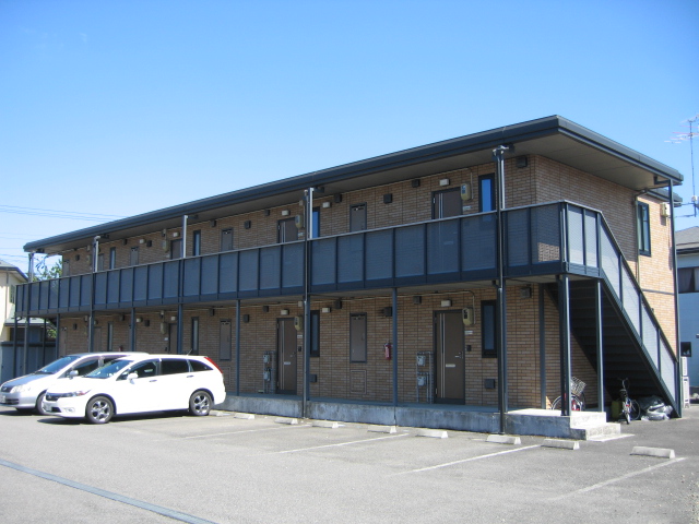建物外観　セキスイハイム施工、軽量鉄骨2階建てアパートになります。