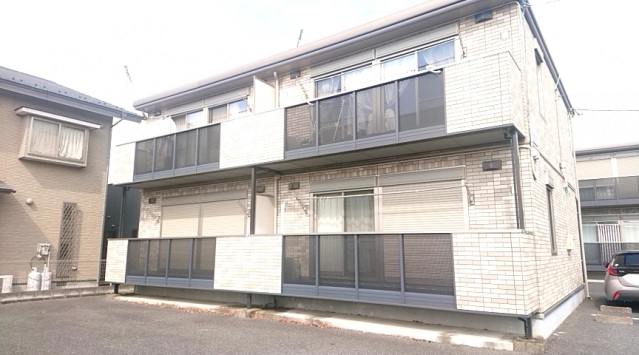 建物外観　セキスイハイム施工。全戸角部屋。
