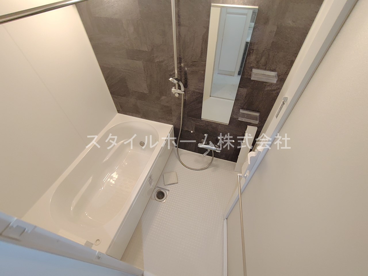 バス・シャワールーム　イメージ写真です。