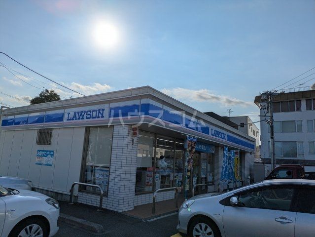 コンビニ　ローソン 静岡小黒一丁目店（コンビニ）まで590m