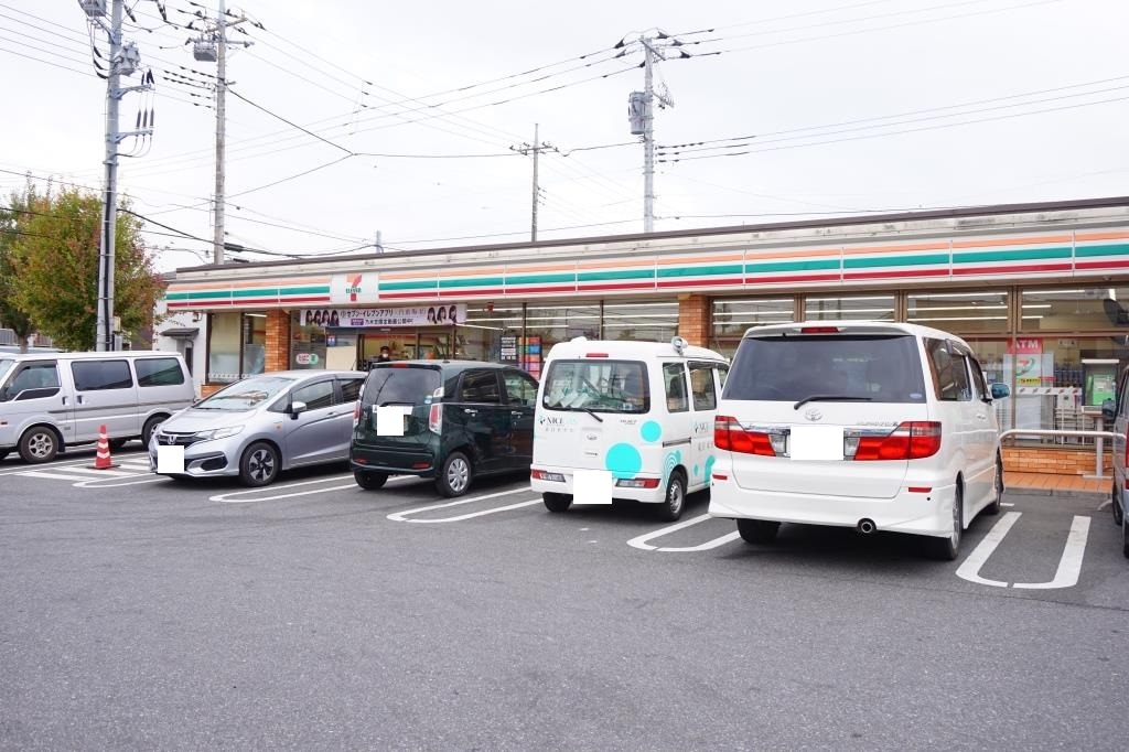 コンビニ　セブンイレブン 北流山店（コンビニ）まで519m