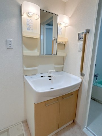 洗面設備　CASSIA錦糸町South Court ※間取り反転